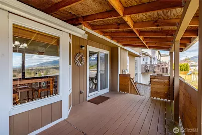 1240 Arrezo Drive, Sedro Woolley, WA 98284 - Photo 33