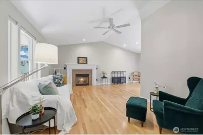 879 881 Kamus Way, Fox Island, WA 98333 - Photo 21