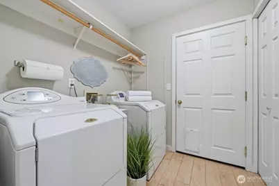 879 881 Kamus Way, Fox Island, WA 98333 - Photo 11