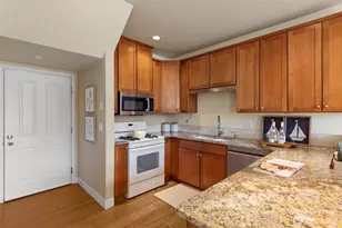 1443 NE 166th Ct, Shoreline, WA 98155 - Photo 9