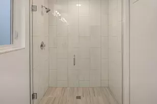 9553 Ashworth Ave N, Seattle, WA 98103 - Photo 13