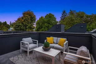 9553 Ashworth Ave N, Seattle, WA 98103 - Photo 17