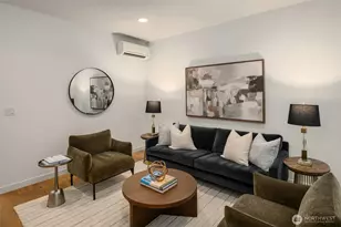 9553 Ashworth Ave N, Seattle, WA 98103 - Photo 3