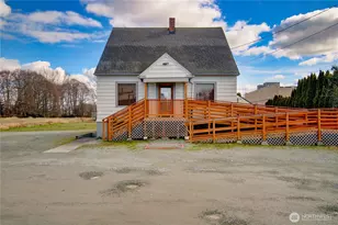 1760 S Burlington Blvd, Burlington, WA 98233 - Photo 3