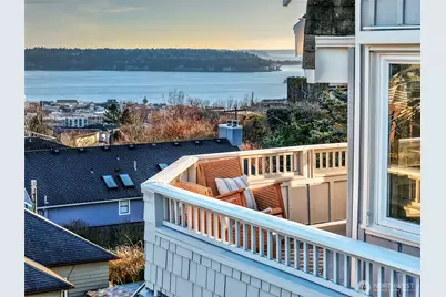 1238 3rd Avenue N, Seattle, WA 98109 - Photo 1