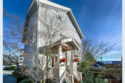 1238 3rd Avenue N, Seattle, WA 98109 - Photo 39