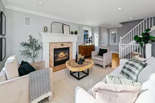 1238 3rd Ave N, Seattle, WA 98109 - Photo 19