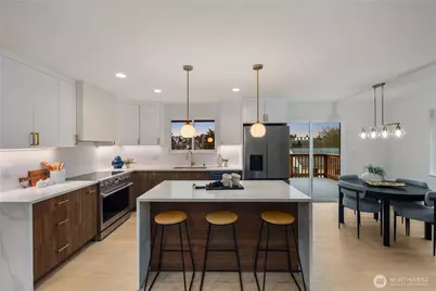 2518 36th Avenue W, Seattle, WA 98199 - Photo 7