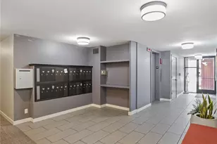1250 Taylor Ave N, Seattle, WA 98109 - Photo 5