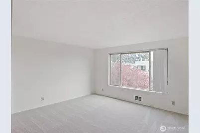 1250 Taylor Avenue N #105, Seattle, WA 98109 - Photo 17