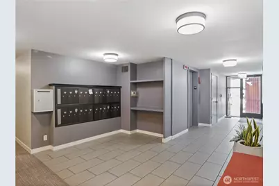 1250 Taylor Avenue N #105, Seattle, WA 98109 - Photo 3