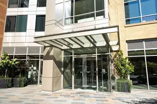 10650 NE 9th Pl, Bellevue, WA 98004 - Photo 13