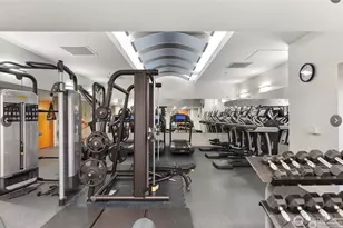 10650 NE 9th Pl, Bellevue, WA 98004 - Photo 21