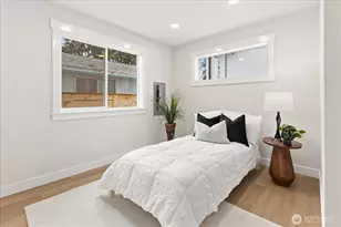 14308 Roslyn Pl N, Seattle, WA 98133 - Photo 15