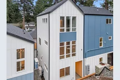 14308 Roslyn Place N #B, Seattle, WA 98133 - Photo 1