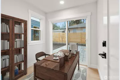 14308 Roslyn Place N #B, Seattle, WA 98133 - Photo 17