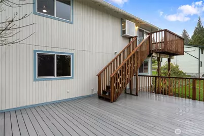 5824 Olive Avenue NE, Bremerton, WA 98311 - Photo 11