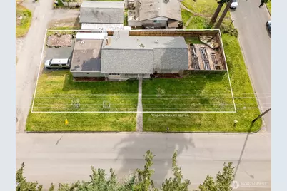 1717 S F Street, Port Angeles, WA 98363 - Photo 3