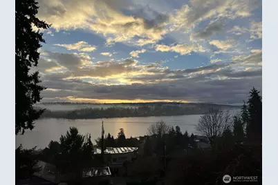 11324 83rd Place NE, Kirkland, WA 98034 - Photo 1