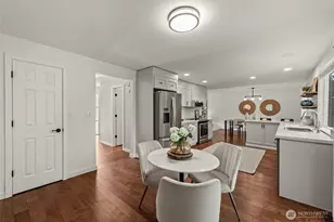 12518 SE 67th St, Bellevue, WA 98006 - Photo 5