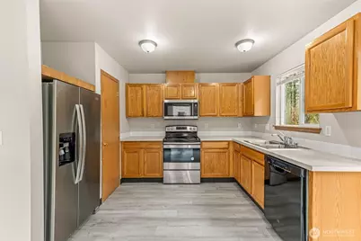 12724 159th Street E, Puyallup, WA 98374 - Photo 3