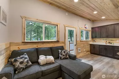 34208 343rd Avenue Ct E, Ashford, WA 98304 - Photo 3