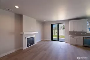 567 S Perry Ave, East Wenatchee, WA 98802 - Photo 3