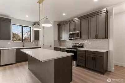 567 S Perry Avenue, East Wenatchee, WA 98802 - Photo 3