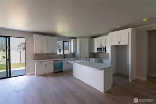 567 S Perry Ave, East Wenatchee, WA 98802 - Photo 5