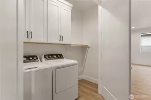 562 S Oasis Ave, East Wenatchee, WA 98802 - Photo 13