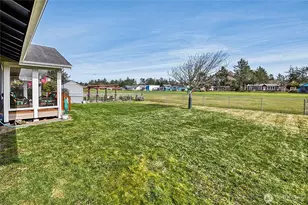 550 Canal Dr NE, Ocean Shores, WA 98569 - Photo 3