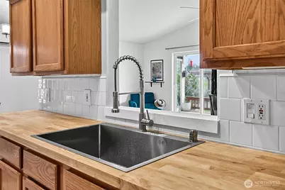 550 Canal Drive NE, Ocean Shores, WA 98569 - Photo 11