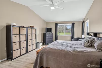550 Canal Drive NE, Ocean Shores, WA 98569 - Photo 17
