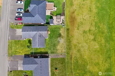 550 Canal Drive NE, Ocean Shores, WA 98569 - Photo 33