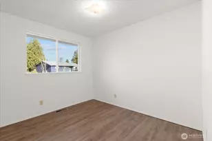 13212 60th Dr SE, Everett, WA 98208 - Photo 17