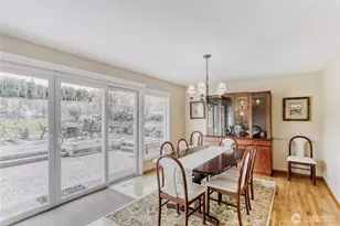 2008 121st Ave SE, Bellevue, WA 98005 - Photo 5