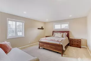 2008 121st Ave SE, Bellevue, WA 98005 - Photo 15