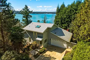 8449 W Mercer Way, Mercer Island, WA 98040 - Photo 37