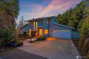 8449 W Mercer Way, Mercer Island, WA 98040 - Photo 5