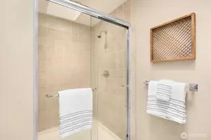 10920 80th Pl NE, Kirkland, WA 98034 - Photo 19