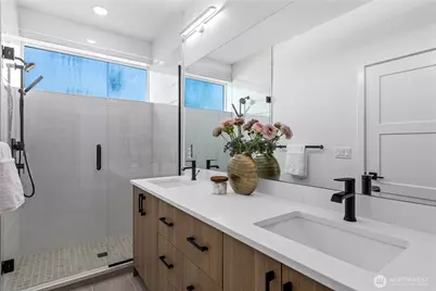 6538 C Latona Avenue NE, Seattle, WA 98115 - Photo 19