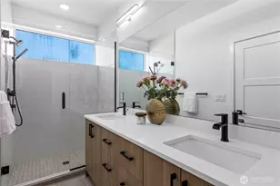 6538 C Latona Ave NE, Seattle, WA 98115 - Photo 19