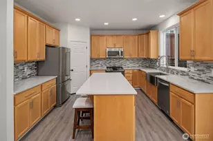 21120 Meridian Pl W, Bothell, WA 98021 - Photo 11