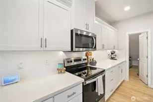 704 153rd St Ct E, Tacoma, WA 98445 - Photo 9