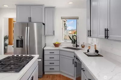 1406 N 38th Street, Renton, WA 98056 - Photo 11