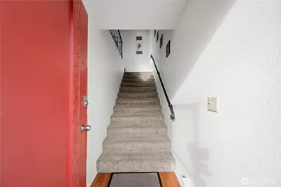 3401 Oaks Avenue #6, Everett, WA 98201 - Photo 9