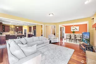 12910 194th Ave Ct E, Bonney Lake, WA 98391 - Photo 5