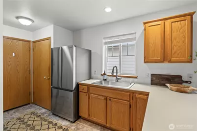1030 Sinclair Way #42, Burlington, WA 98233 - Photo 11
