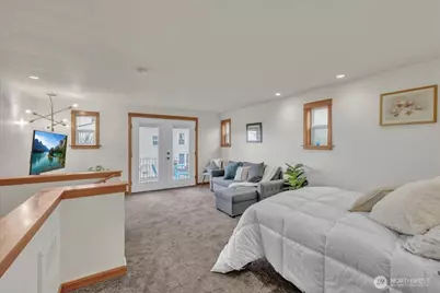 1939 10th Avenue W #B, Seattle, WA 98119 - Photo 17