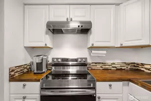 18200 73rd Ave NE, Kenmore, WA 98028 - Photo 11